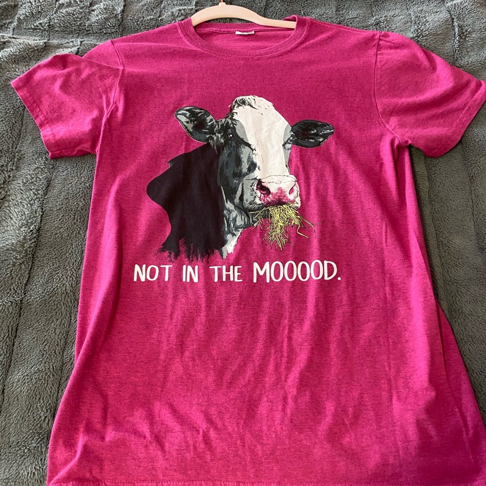 Cow, not in the mood t-shirt